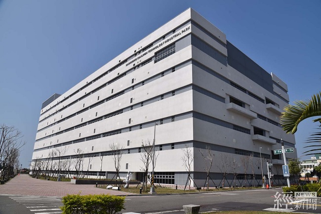 前鎮科技產業園區前瞻創新大樓